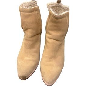 Jeffrey Campbell bootie with shearling inside